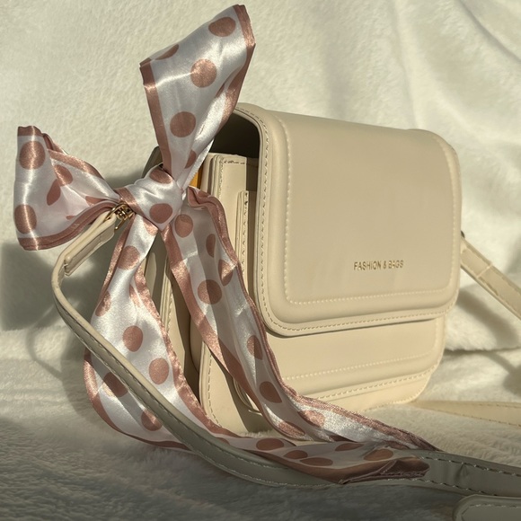 Gorgeous Bag, Creamy & Elegant Bag, NEW - Picture 12 of 12